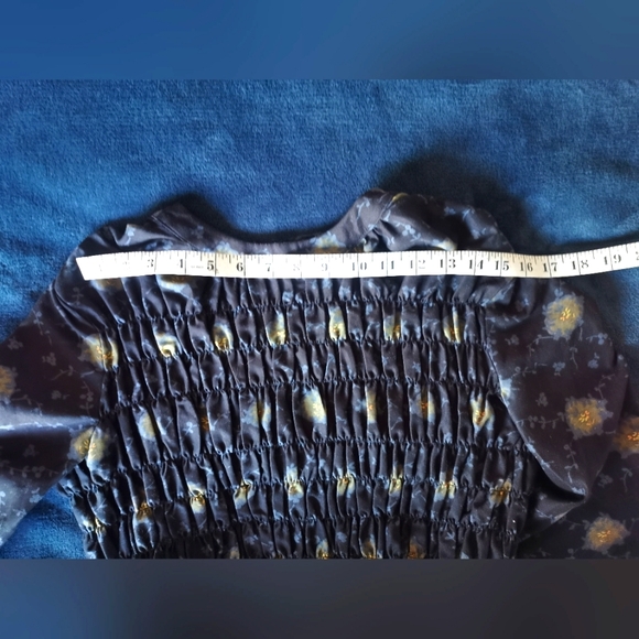 Smock dress - Picture 15 of 15